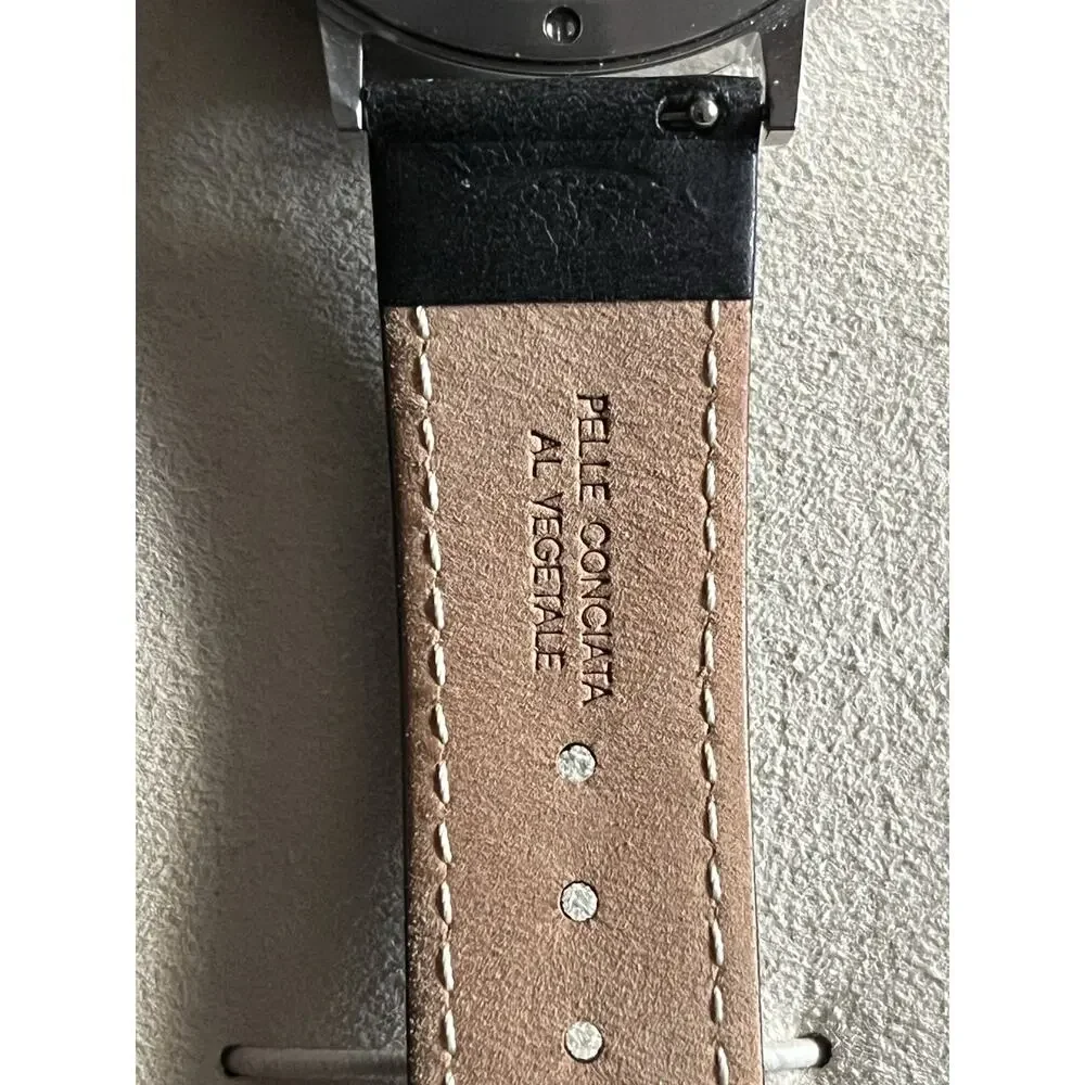 Linjer Model 40 Minimalist Watch Swiss Quartz Sapphire Crystal Black Leather Box